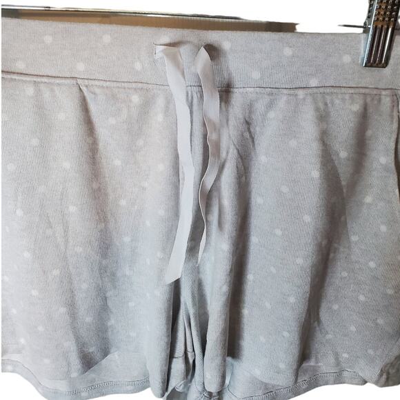 Croft & Barrow Light Gray/White Polka Dots Pajama Lounge Shorts, NWT, Medium - Picture 2 of 5